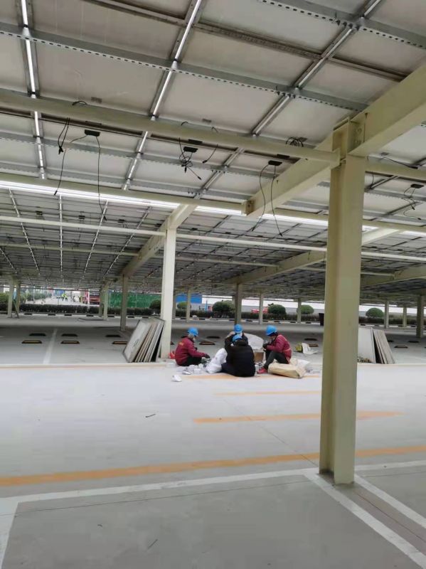 光伏车棚安装现场